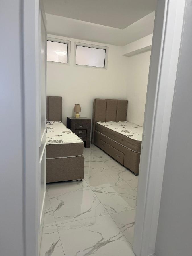 Adriatik apartman Becici  Bagian luar foto